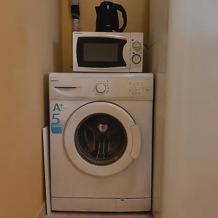 Einstein Apartment *