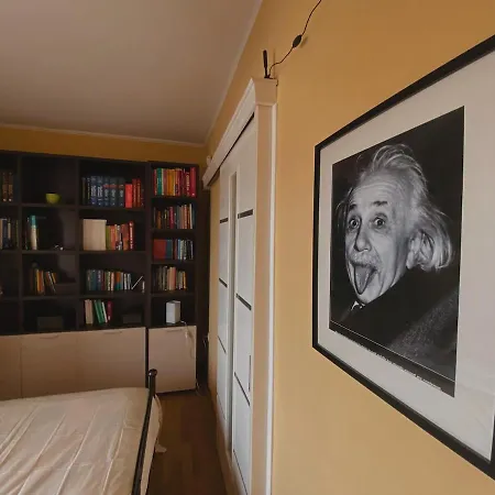 Apartment Einstein